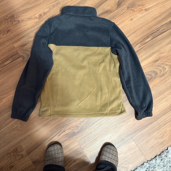 Columbia Men's Black and Brown Performance Jacket - Picture 5 of 8